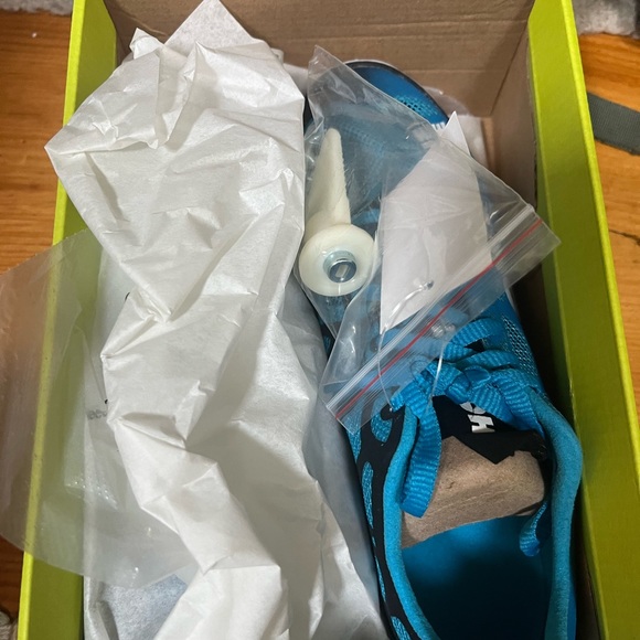 Hoka One One Rocket MD track spikes - Picture 2 of 3